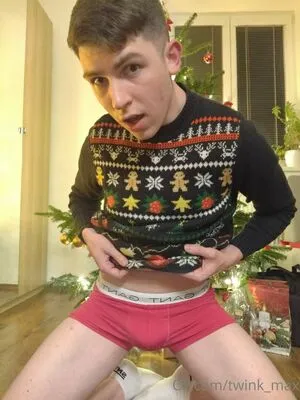 Twink Max OnlyFans Leaked Free Thumbnail Picture - #4ev4sB4Xnd