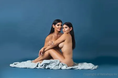 Twins Mailyn Mailen Fernandez OnlyFans Leaked Free Thumbnail Picture - #QiZuEOzW0p