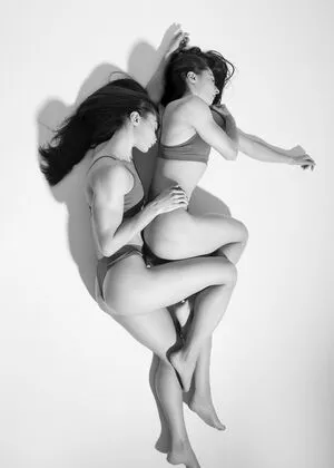 Twins OnlyFans Leaked Free Thumbnail Picture - #lPHjV3I16O