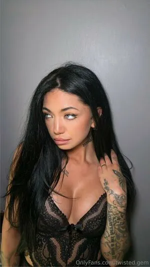 Twisted Gem OnlyFans Leaked Free Thumbnail Picture - #LaiOsgxC0w