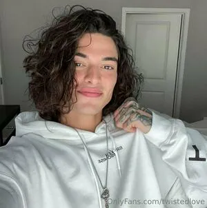 Twistedlove OnlyFans Leaked Free Thumbnail Picture - #3ci3Y5sMoX