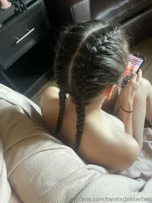 Twistedsistertwo OnlyFans Leaked Free Thumbnail Picture - #GL0fx431yM