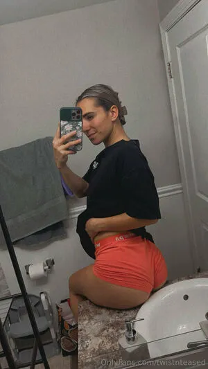 Twistnteased OnlyFans Leaked Free Thumbnail Picture - #OqM6vIi6Ha