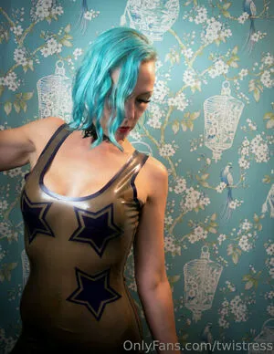 Twistress OnlyFans Leaked Free Thumbnail Picture - #20qALRv5XA