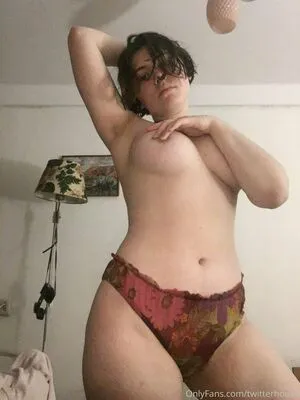 Twitterhouse OnlyFans Leaked Free Thumbnail Picture - #rBlCLDUmsk