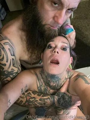 Twiztidklown33 OnlyFans Leaked Free Thumbnail Picture - #7Fj82k77nB