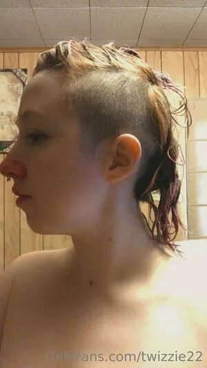 Twizzie22 OnlyFans Leaked Free Thumbnail Picture - #wBMfZqZgkL