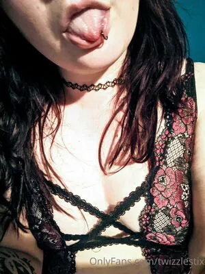 Twizzlestix OnlyFans Leaked Free Thumbnail Picture - #It9YLTj9oo