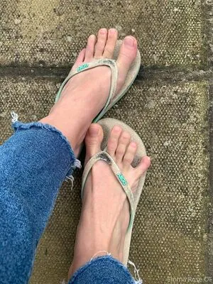 Twofeet10toes OnlyFans Leaked Free Thumbnail Picture - #LNRkHBbYAQ