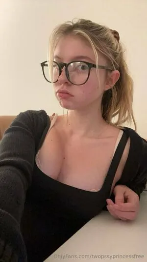 Twopssyprincessfree OnlyFans Leaked Free Thumbnail Picture - #peVornkE1Q