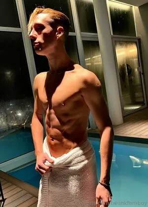 Twunkfemboy OnlyFans Leaked Free Thumbnail Picture - #HFkOwjNoYW