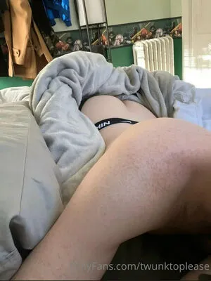 Twunktoplease OnlyFans Leaked Free Thumbnail Picture - #y1MfJMAxA2