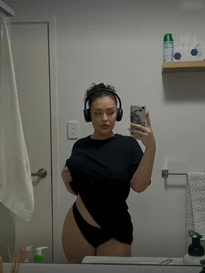 Tyla Urgirltylaxx OnlyFans Leaked Free Thumbnail Picture - #XiO3xuvLLh