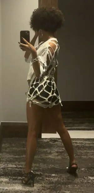 Tyla OnlyFans Leaked Free Thumbnail Picture - #IRulmEF1Uc