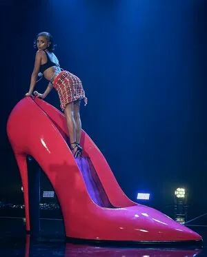 Tyla OnlyFans Leaked Free Thumbnail Picture - #JdR9FsqJY9