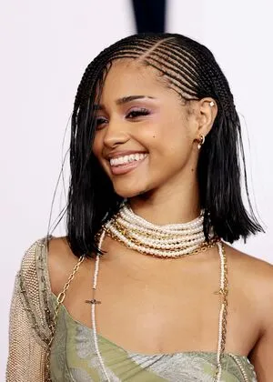 Tyla OnlyFans Leaked Free Thumbnail Picture - #NiJw3YioKh