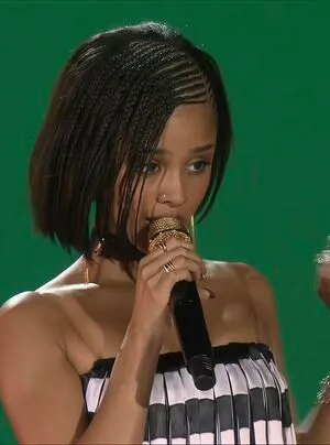 Tyla OnlyFans Leaked Free Thumbnail Picture - #aYiA2hfgKG