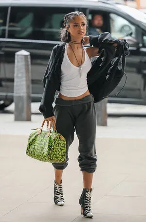 Tyla OnlyFans Leaked Free Thumbnail Picture - #kuzlFGzW7q