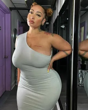 Tylea Adore OnlyFans Leaked Free Thumbnail Picture - #V6WZSl2Ghk