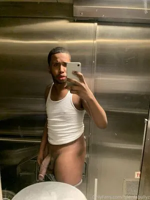 Tylerbandsome OnlyFans Leaked Free Thumbnail Picture - #YLAfewSZ8Y