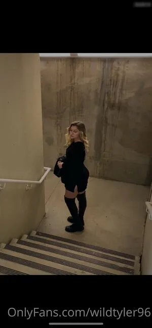 Tyleridol OnlyFans Leaked Free Thumbnail Picture - #1GyOXOIgAF