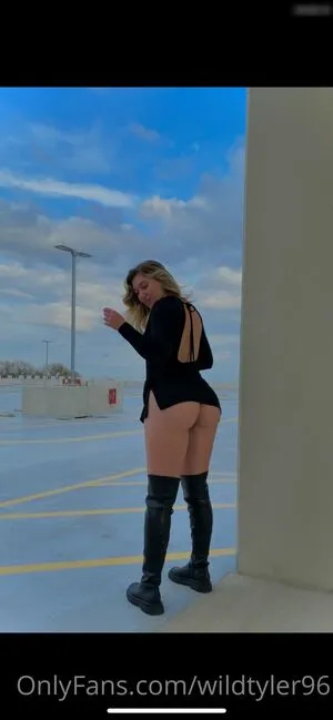 Tyleridol OnlyFans Leaked Free Thumbnail Picture - #3dE8tNWAbO