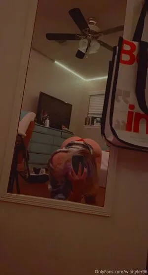 Tyleridol OnlyFans Leaked Free Thumbnail Picture - #4ldcV7x5ep
