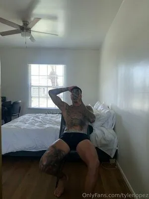 Tylerlopez OnlyFans Leaked Free Thumbnail Picture - #qpOAHz1x04