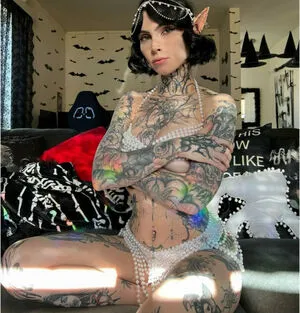Tyniquewebster OnlyFans Leaked Free Thumbnail Picture - #1EXRVoCvBo