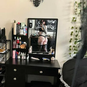 Tyniquewebster OnlyFans Leaked Free Thumbnail Picture - #MPLFzbzljC