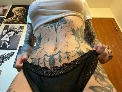 Tyniquewebster OnlyFans Leaked Free Thumbnail Picture - #f8K0QMkZEa