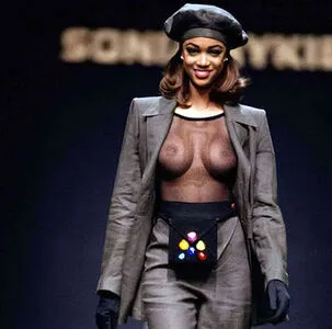 Tyra Banks OnlyFans Leaked Free Thumbnail Picture - #64x6lfZZgV