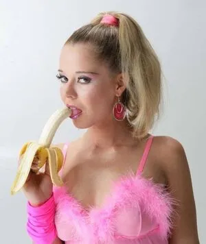 Tyra Misoux OnlyFans Leaked Free Thumbnail Picture - #SjskQinseQ