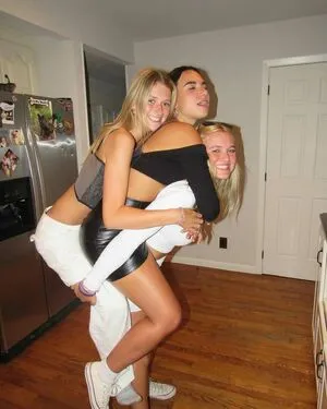 U L I A N A OnlyFans Leaked Free Thumbnail Picture - #hWqjCpua82