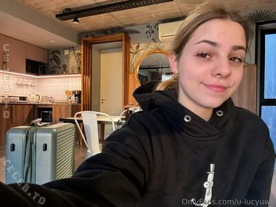 U Lucyuwu OnlyFans Leaked Free Thumbnail Picture - #bMLemShsHi