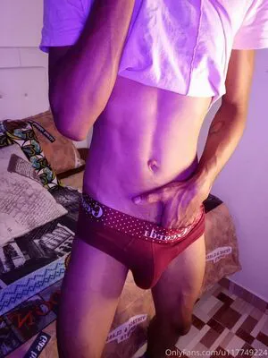 U117749224 OnlyFans Leaked Free Thumbnail Picture - #E4GDyKsOza