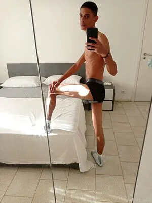 U117749224 OnlyFans Leaked Free Thumbnail Picture - #W0NTefmFJT