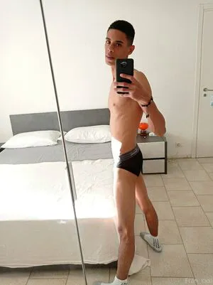 U117749224 OnlyFans Leaked Free Thumbnail Picture - #h4YQimUz2A