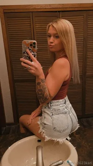 U2023kari OnlyFans Leaked Free Thumbnail Picture - #BOFfiZJkaj