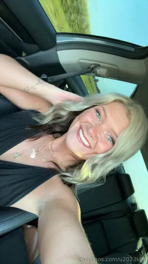 U2023kari OnlyFans Leaked Free Thumbnail Picture - #D7TvuFEJot