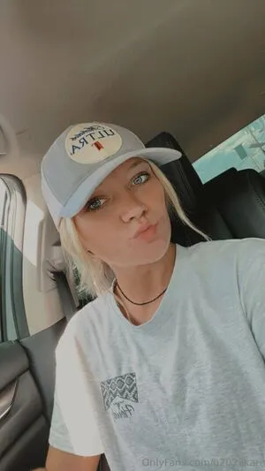 U2023kari OnlyFans Leaked Free Thumbnail Picture - #thbuLk7Jsh