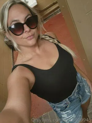 U210929945 OnlyFans Leaked Free Thumbnail Picture - #wBgNOsrMFg