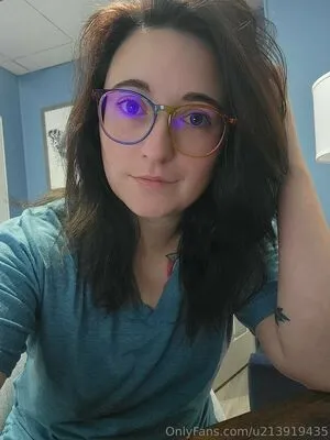 U213919435 OnlyFans Leaked Free Thumbnail Picture - #3h44atWHB0