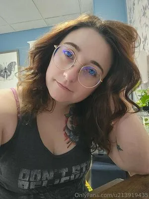 U213919435 OnlyFans Leaked Free Thumbnail Picture - #8lRhjIoH8Z