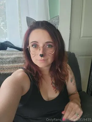 U213919435 OnlyFans Leaked Free Thumbnail Picture - #SxMMRySLlx