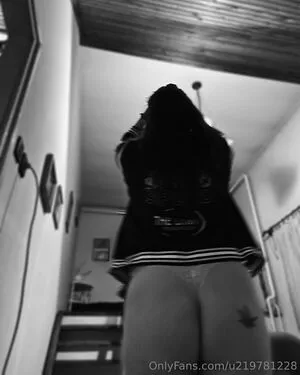 U219781228 OnlyFans Leaked Free Thumbnail Picture - #XdeJy8Toj4