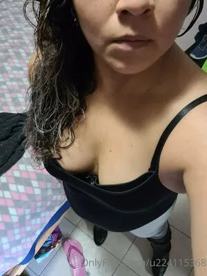 U224115368 OnlyFans Leaked Free Thumbnail Picture - #PUe3aq9Hla