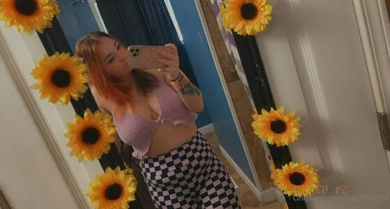 U225576879 OnlyFans Leaked Free Thumbnail Picture - #iizz7r52JC