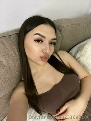 U231698106 OnlyFans Leaked Free Thumbnail Picture - #ULuuGcdw0X