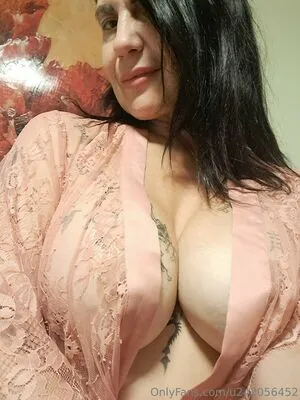 U242056452 OnlyFans Leaked Free Thumbnail Picture - #d0DHM3Cb1K